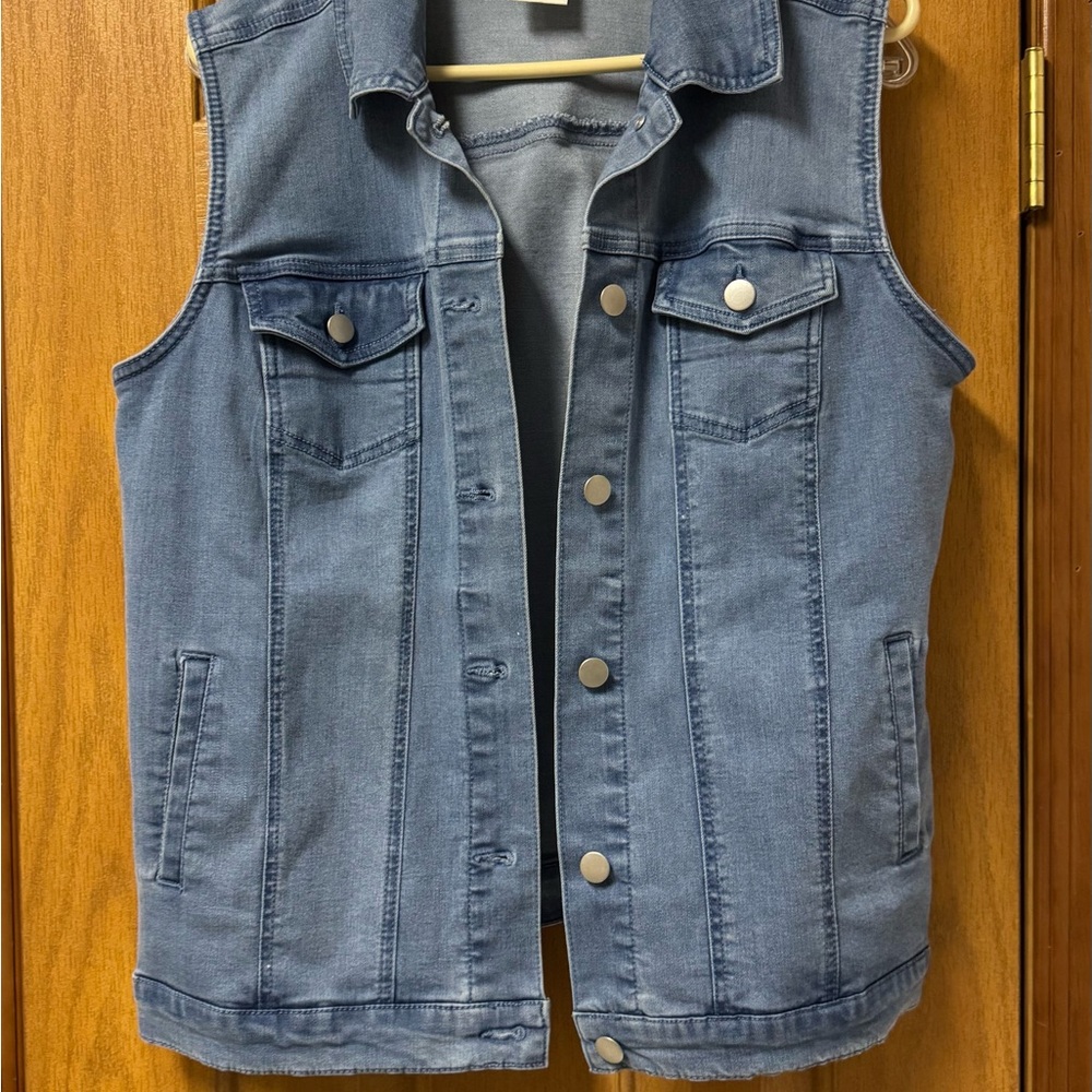 Blair Women’s Light Blue Jean Denim Vest Jacket size Medium